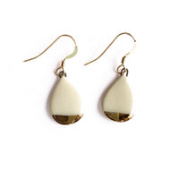 Small Teardrop Earrings - White (gold)