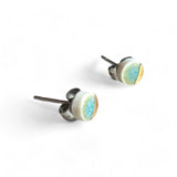 Tiny Round Studs - Green (Gold)