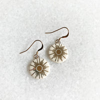Gold Luster Earrings - Eclipse